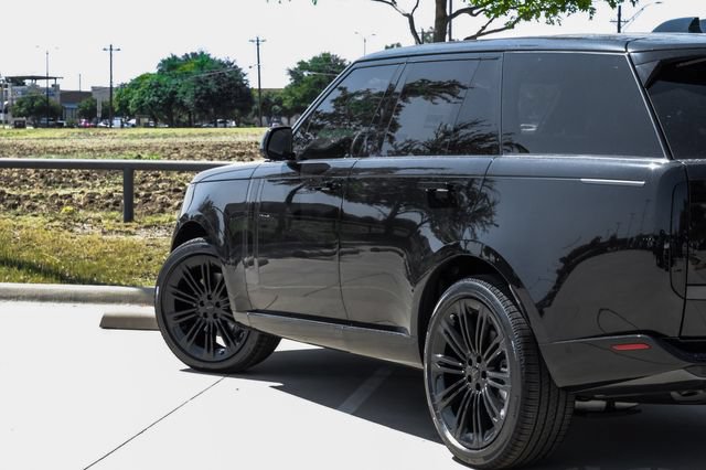 New 2026 Land Rover Range Rover SE AWD/4WD image 13