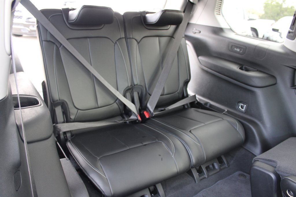 Used 2021 Jeep Grand Cherokee L Limited image 32