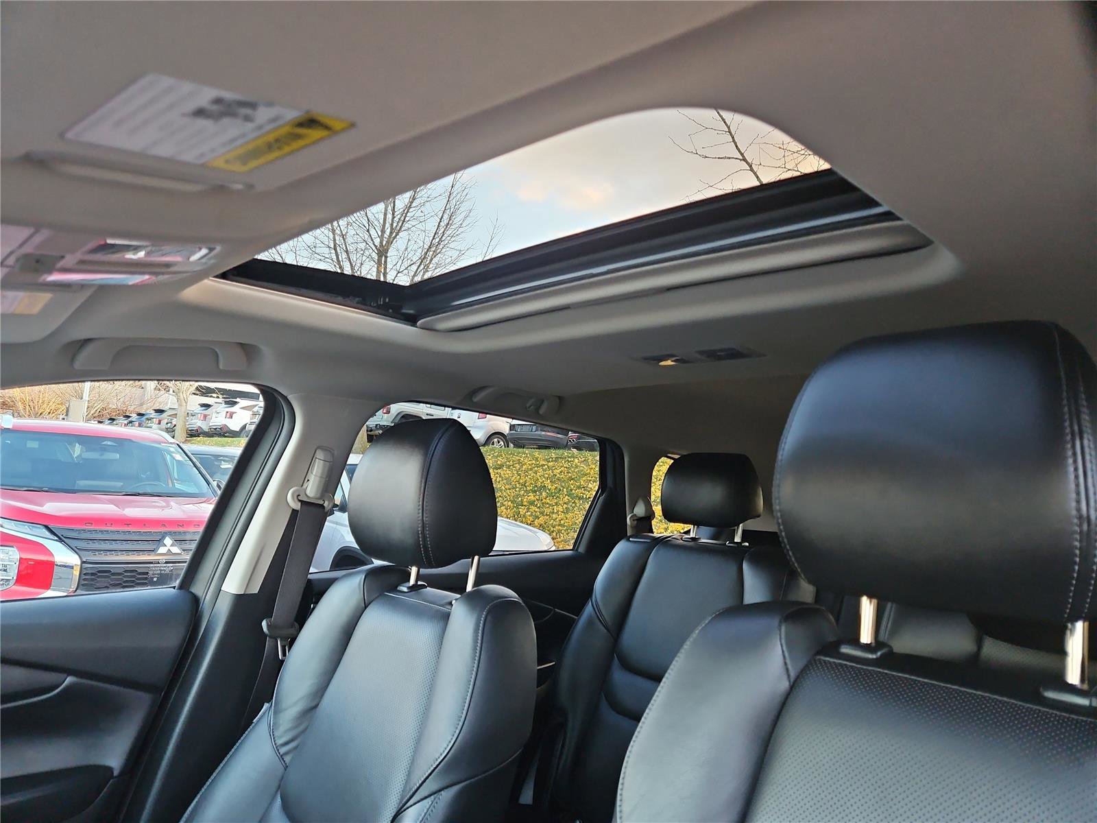 Used 2023 MAZDA CX-9 Touring image 23