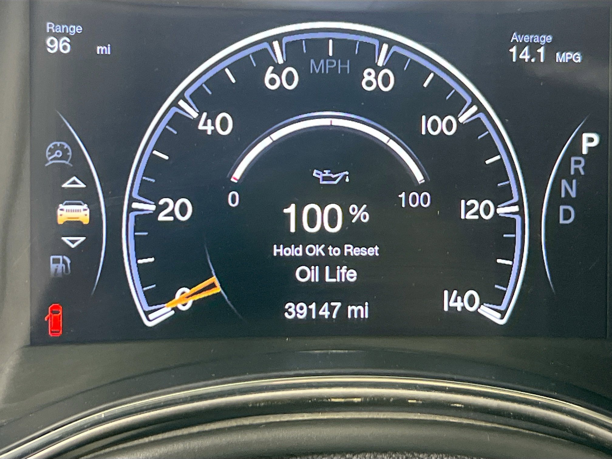 Used 2022 Jeep Grand Cherokee Laredo X image 12