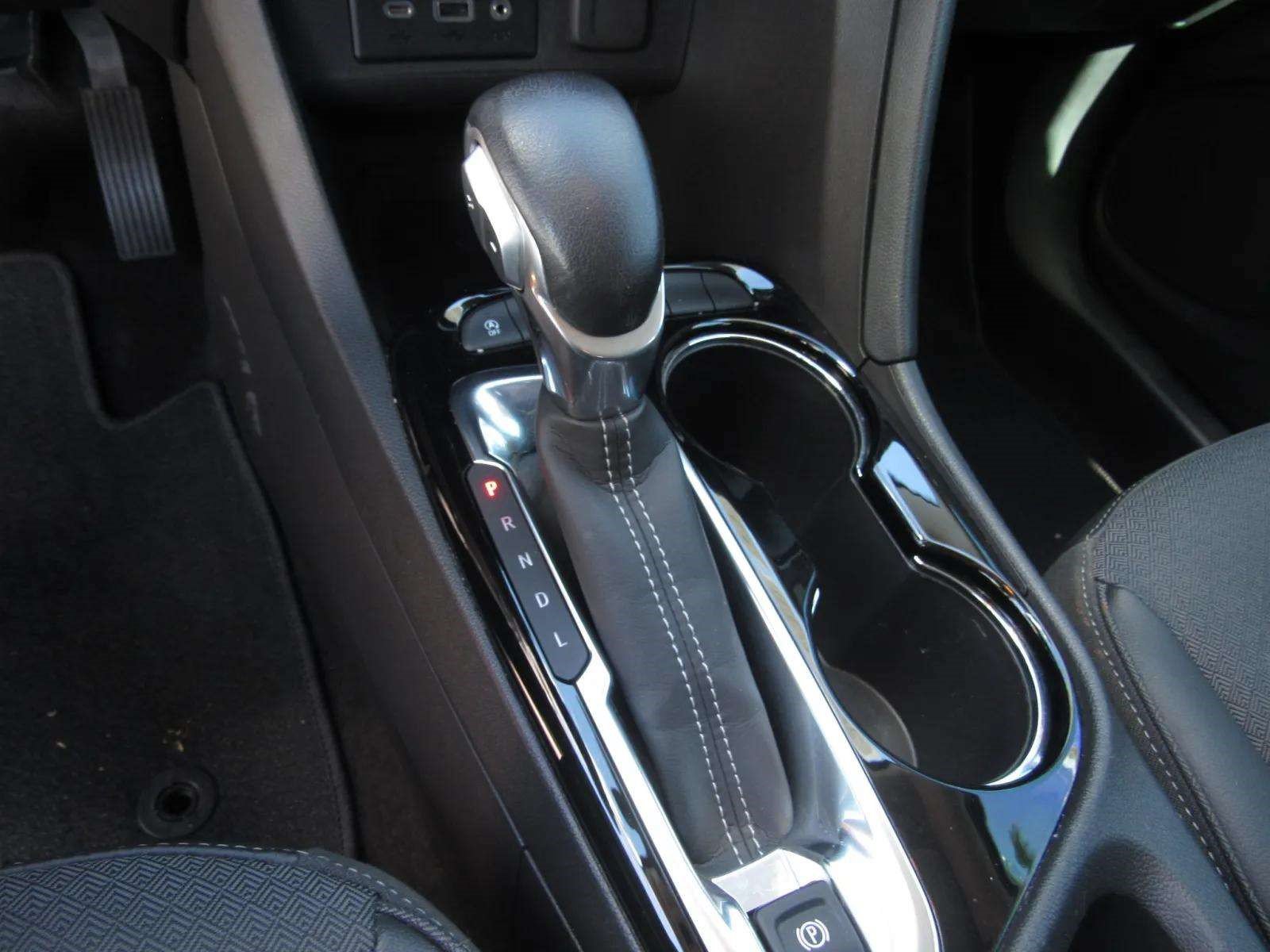 Used 2023 Buick Encore GX Preferred FWD image 20