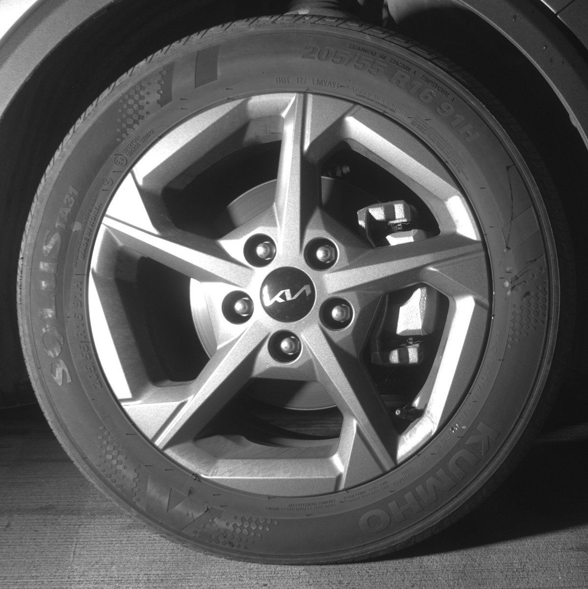 Used 2025 Kia K4 LXS image 13