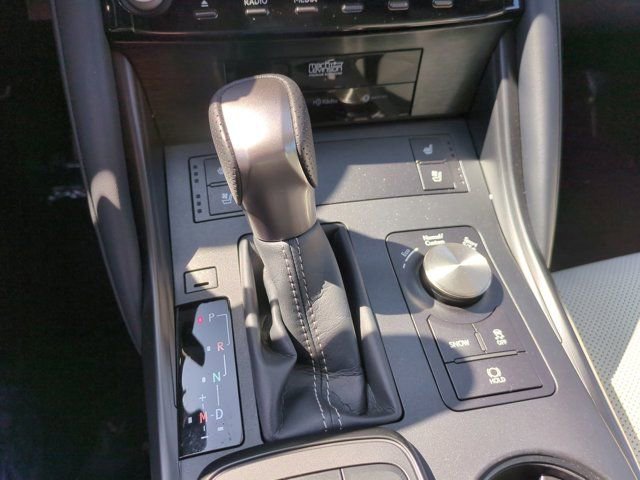 Used 2025 Lexus IS 500 image 23