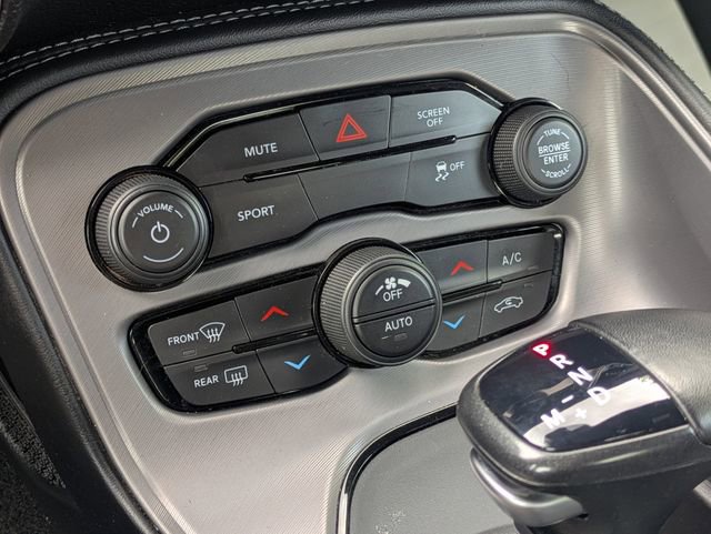 Used 2023 Dodge Challenger SXT RWD image 27