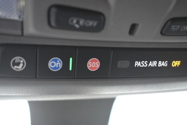 Used 2023 Chevrolet Silverado 2500 LT w/ Convenience Package image 32