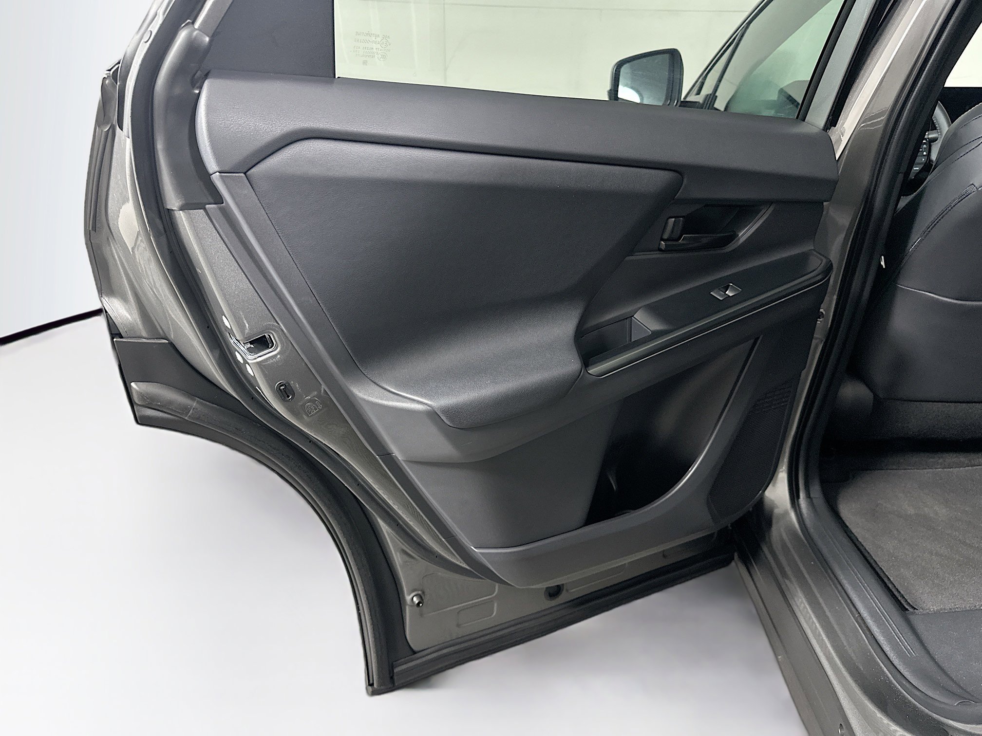 Used 2026 Toyota bZ FWD image 27