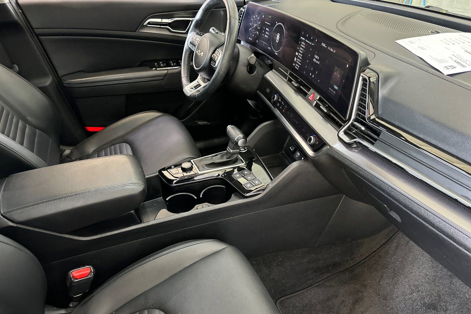 Certified 2023 Kia Sportage SX image 17