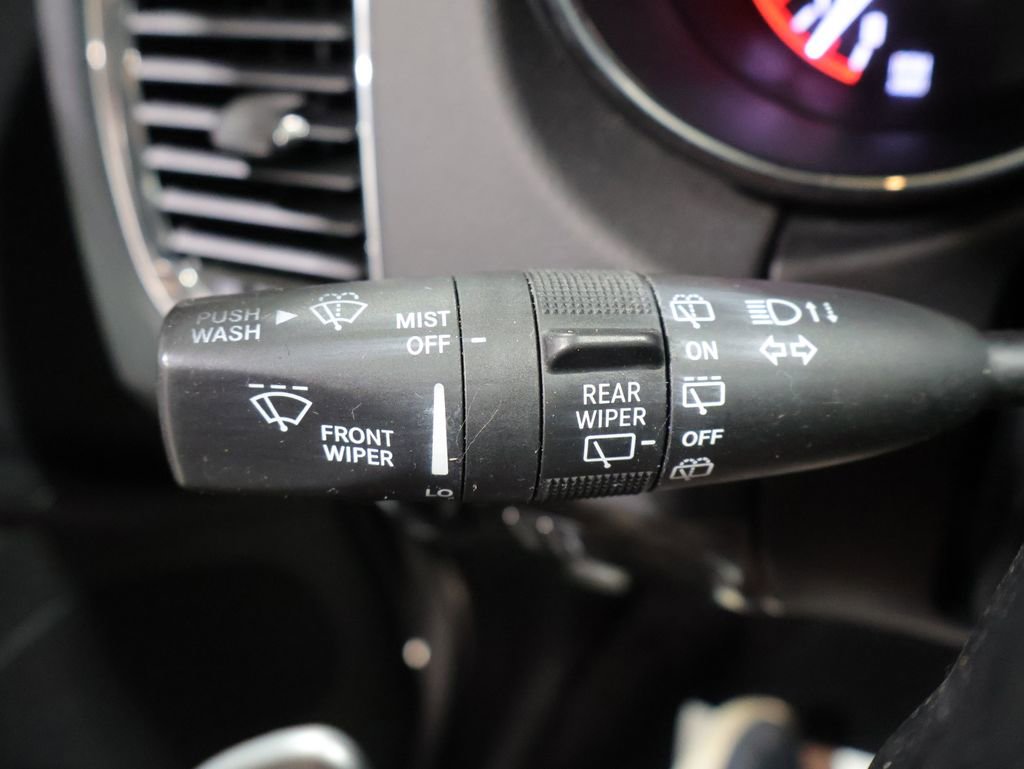 Used 2016 Dodge Durango Limited w/ Nav & Power Liftgate Group AWD/4WD image 44