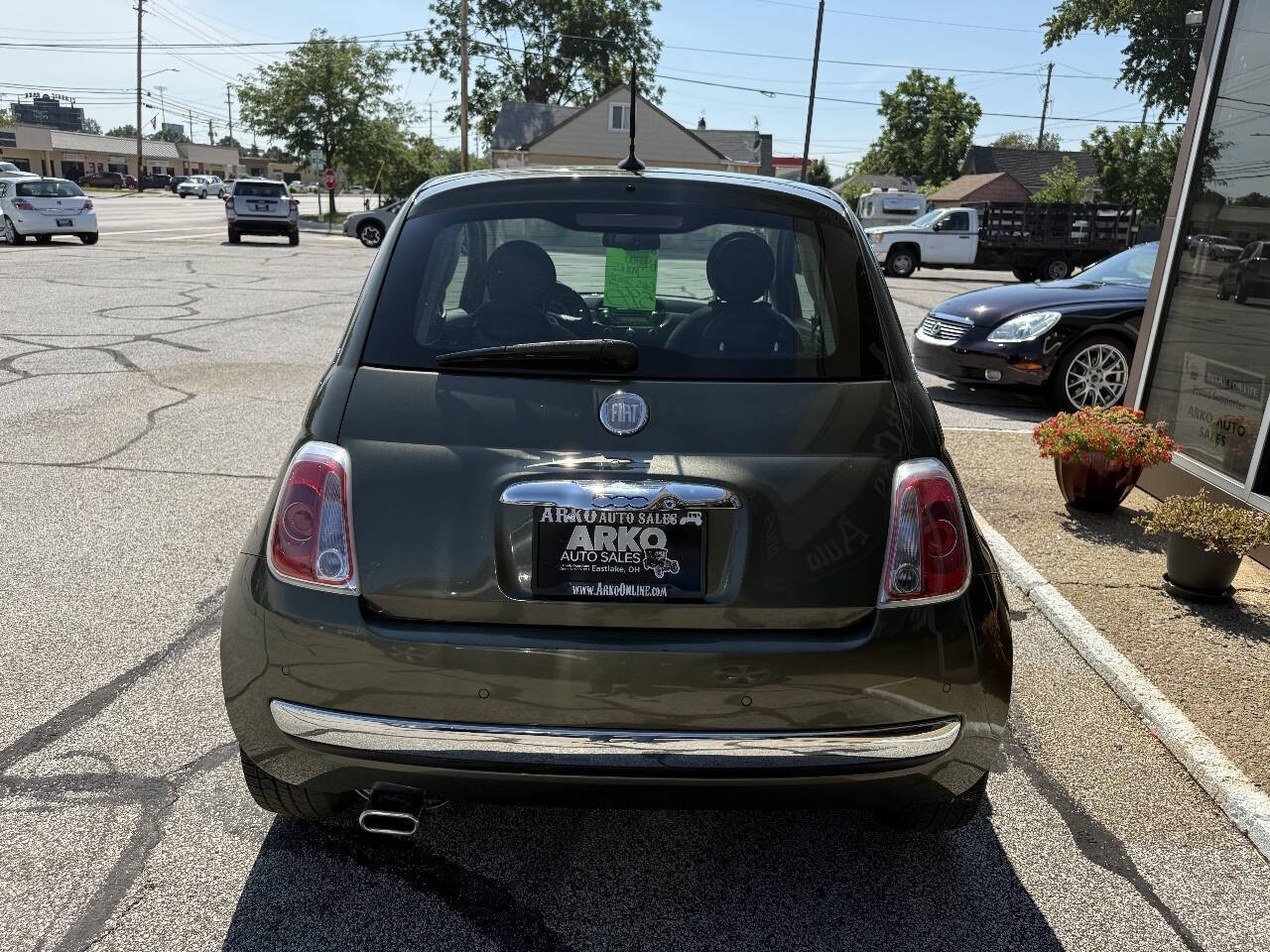 Used 2012 FIAT 500 Lounge w/ Luxury Leather Pkg FWD image 8