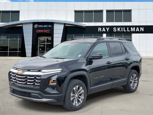 Used 2025 Chevrolet Equinox LT w/ Convenience Package II FWD image 3