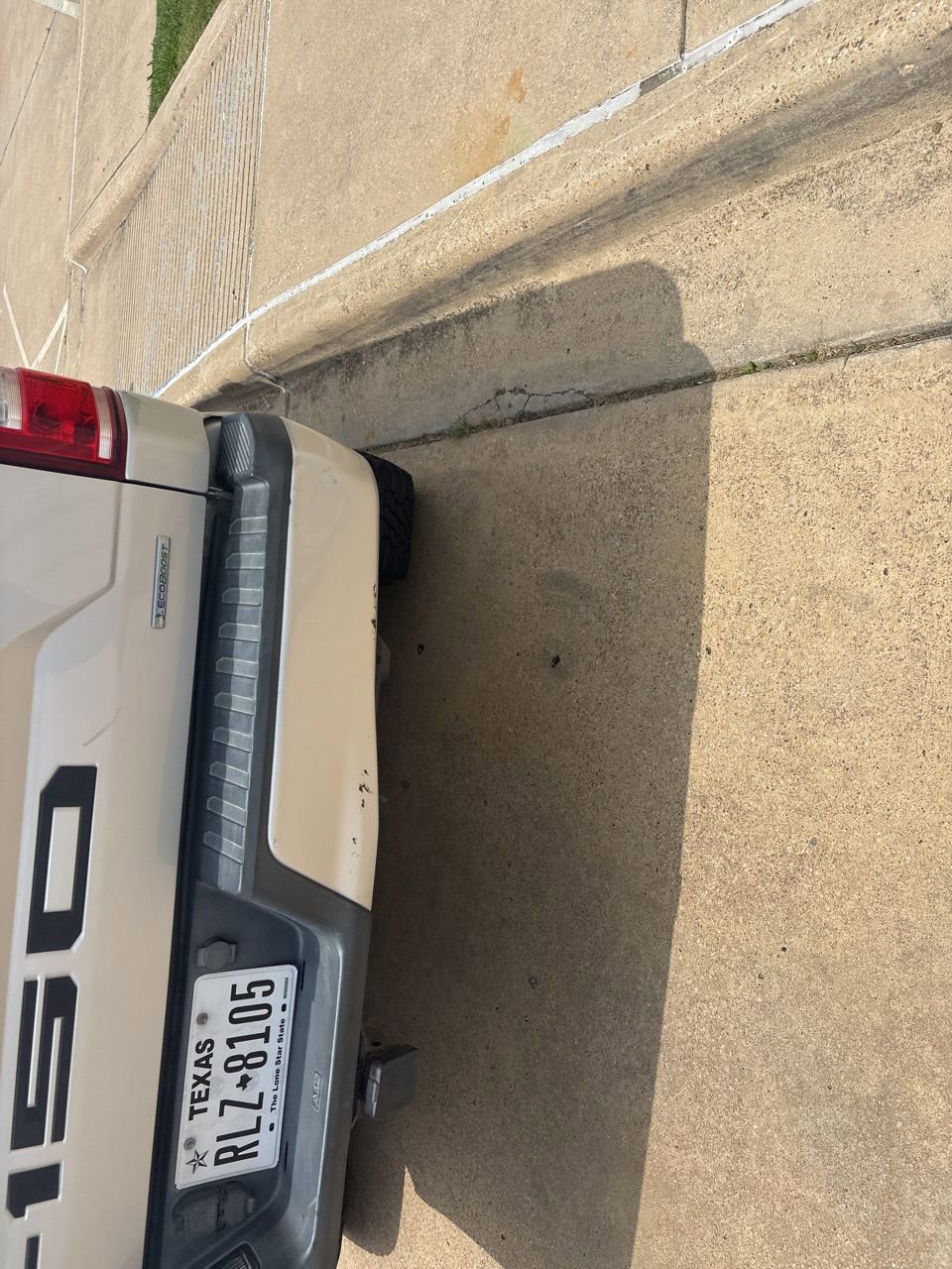 Used 2018 Ford F150 XL w/ Equipment Group 101A Mid RWD image 3