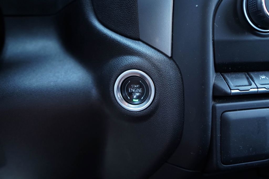 Used 2024 Chevrolet Silverado 1500 Custom RWD image 28