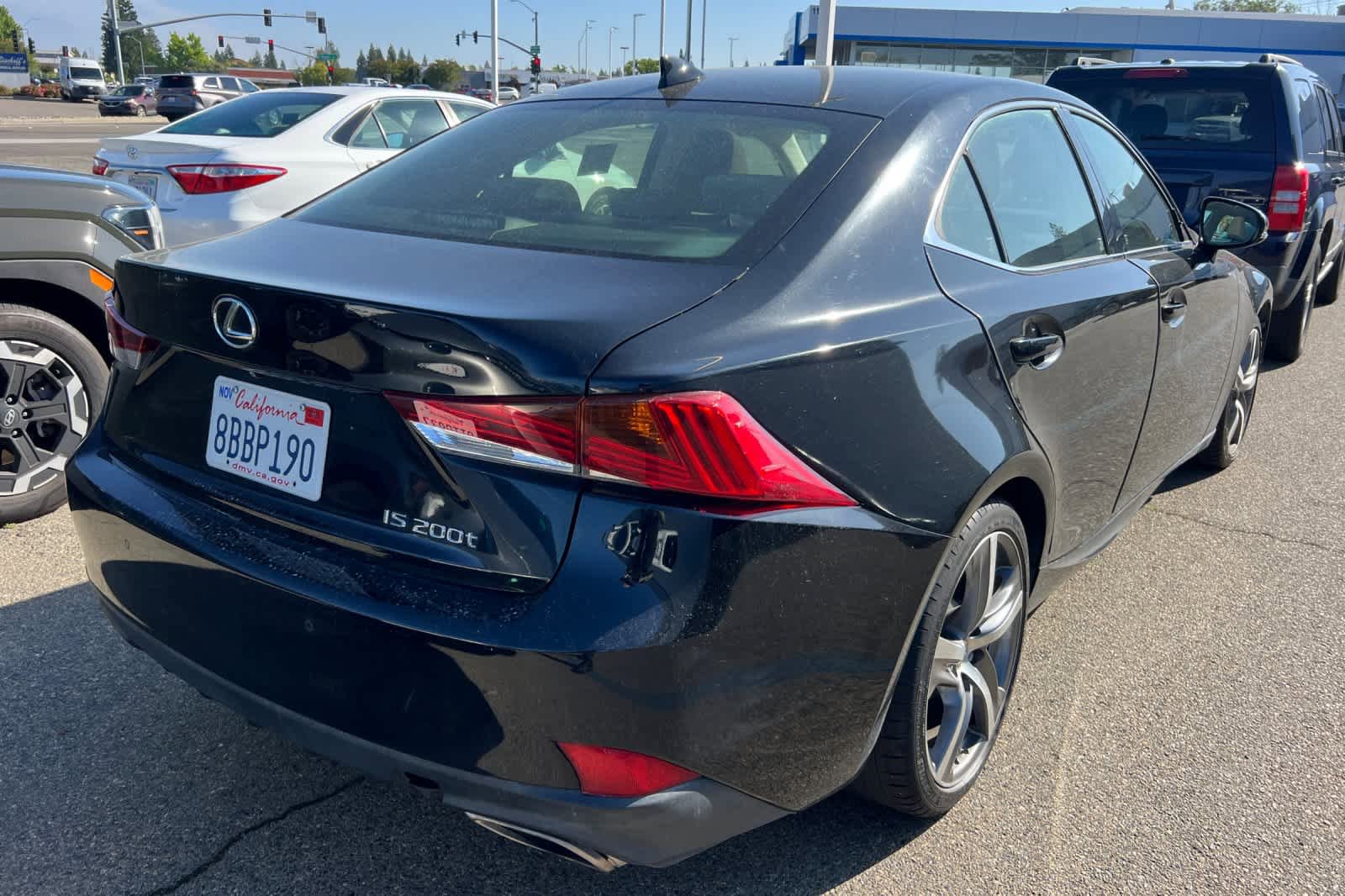 Used 2017 Lexus IS 200t w/ Navigation System Package RWD image 4