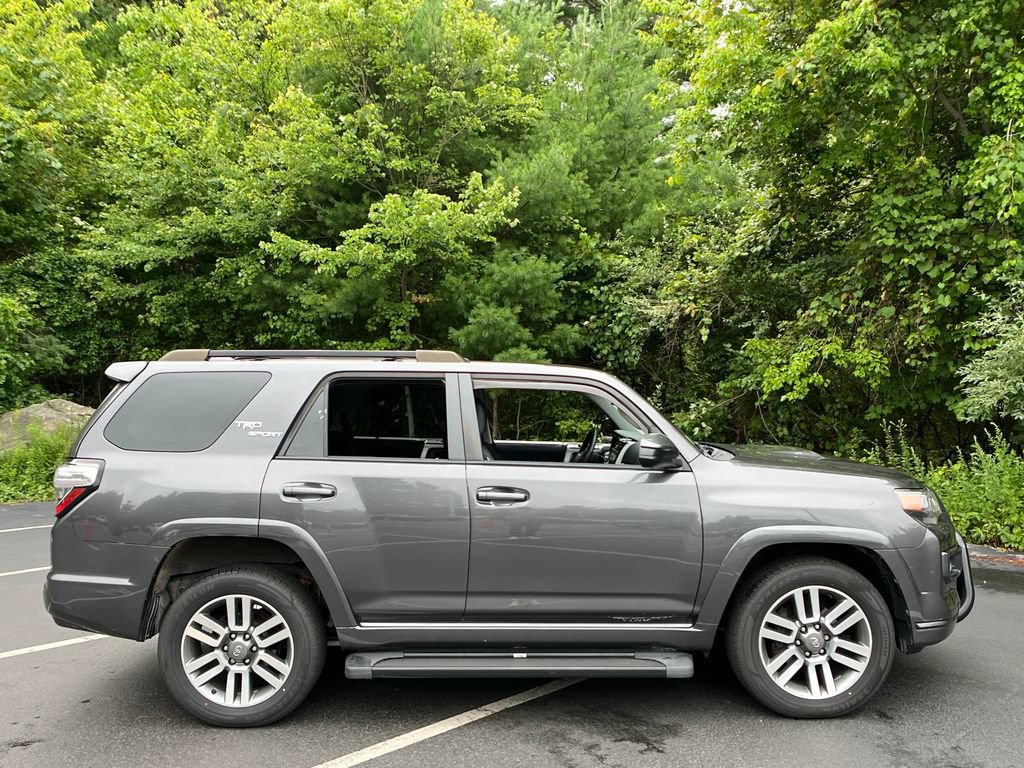 Used 2022 Toyota 4Runner TRD Sport AWD/4WD image 33