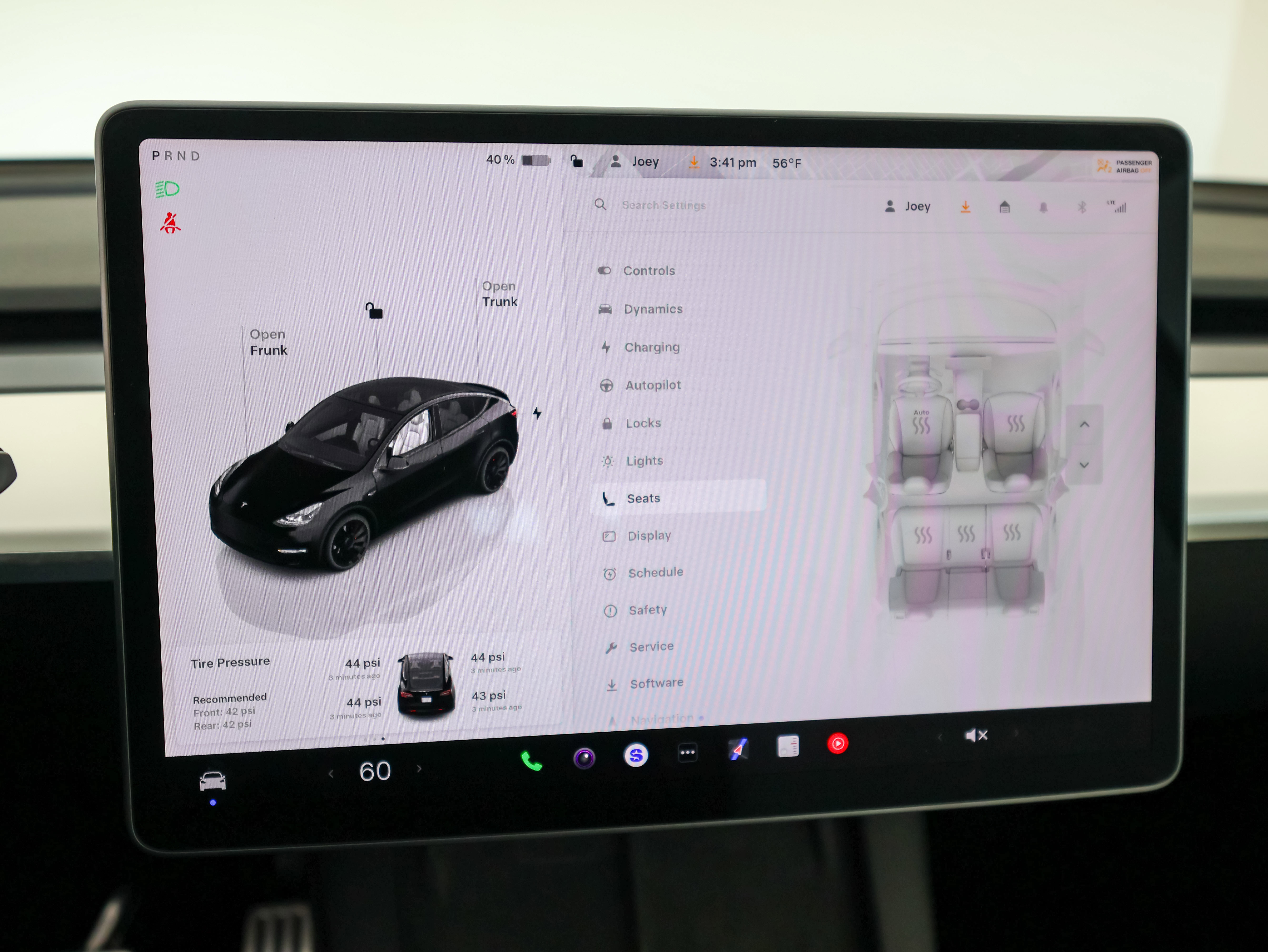 Used 2023 Tesla Model Y Performance AWD/4WD image 34