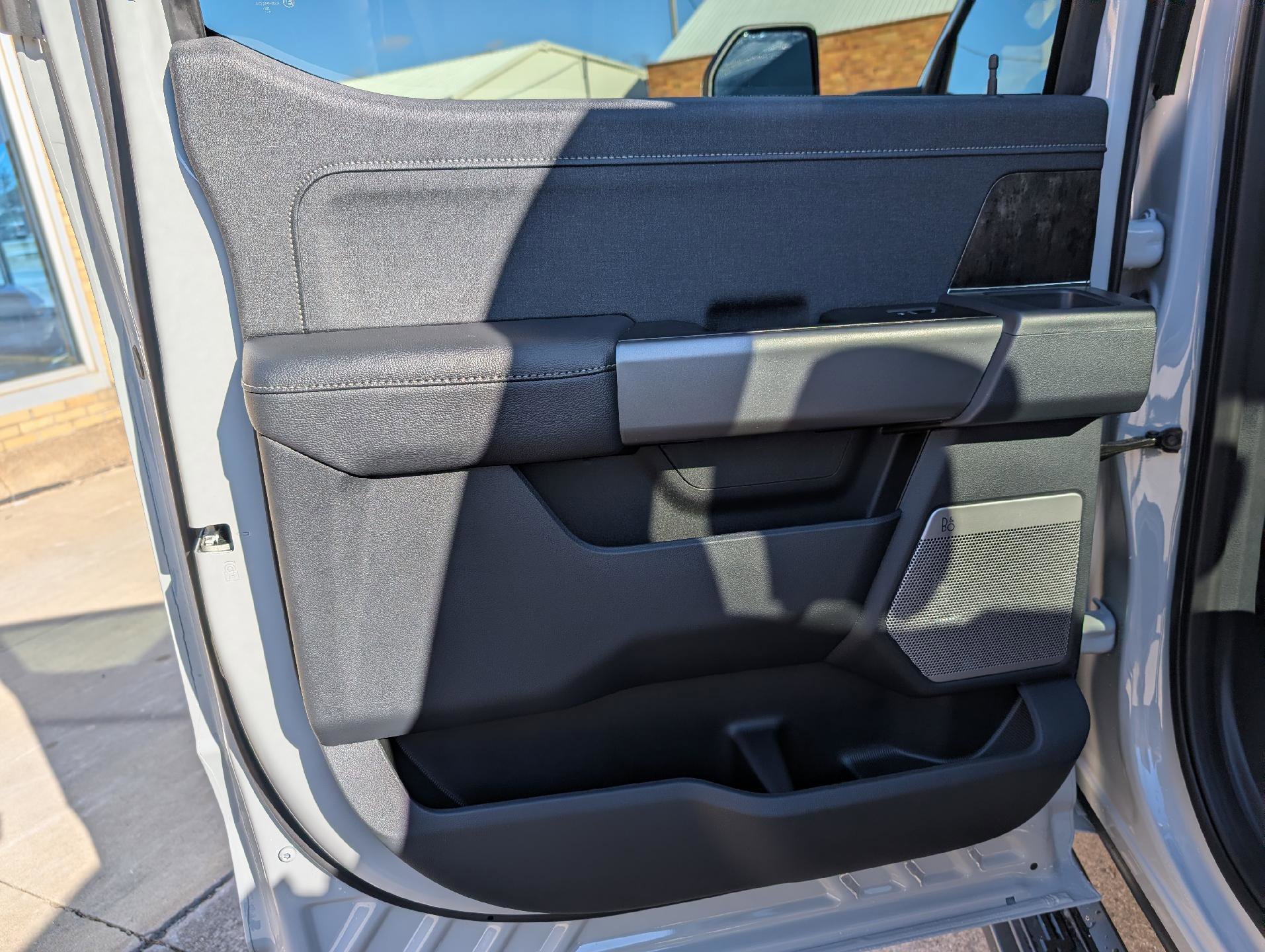 New 2026 Ford F250 Lariat w/ Black Appearance Package image 12