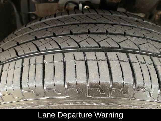 Used 2023 Nissan Rogue SV image 11