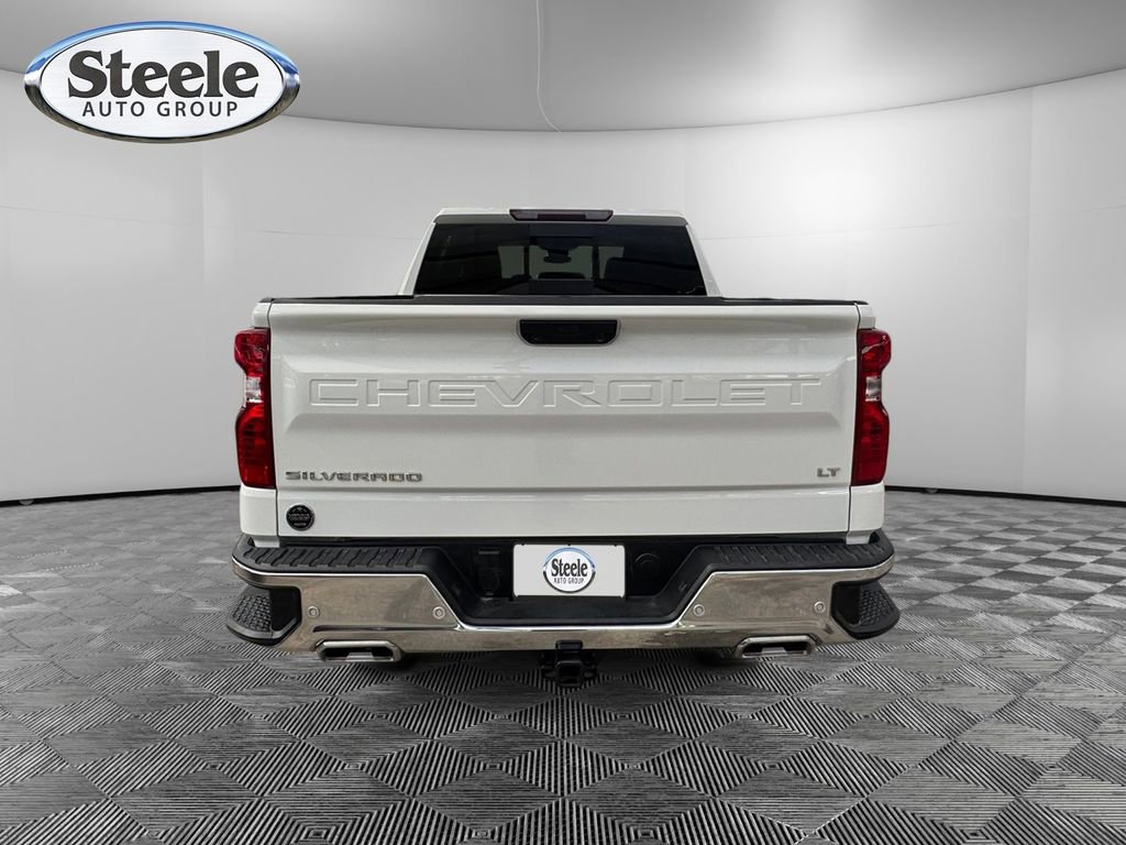 Used 2025 Chevrolet Silverado 1500 LT AWD/4WD image 4