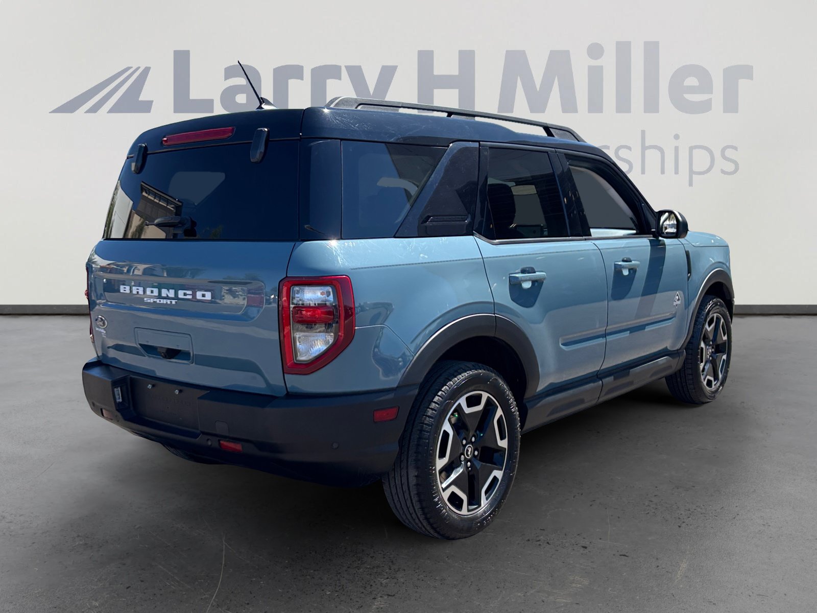 Used 2021 Ford Bronco Sport Outer Banks AWD/4WD image 5