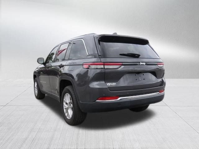 Certified 2024 Jeep Grand Cherokee Laredo X RWD image 6