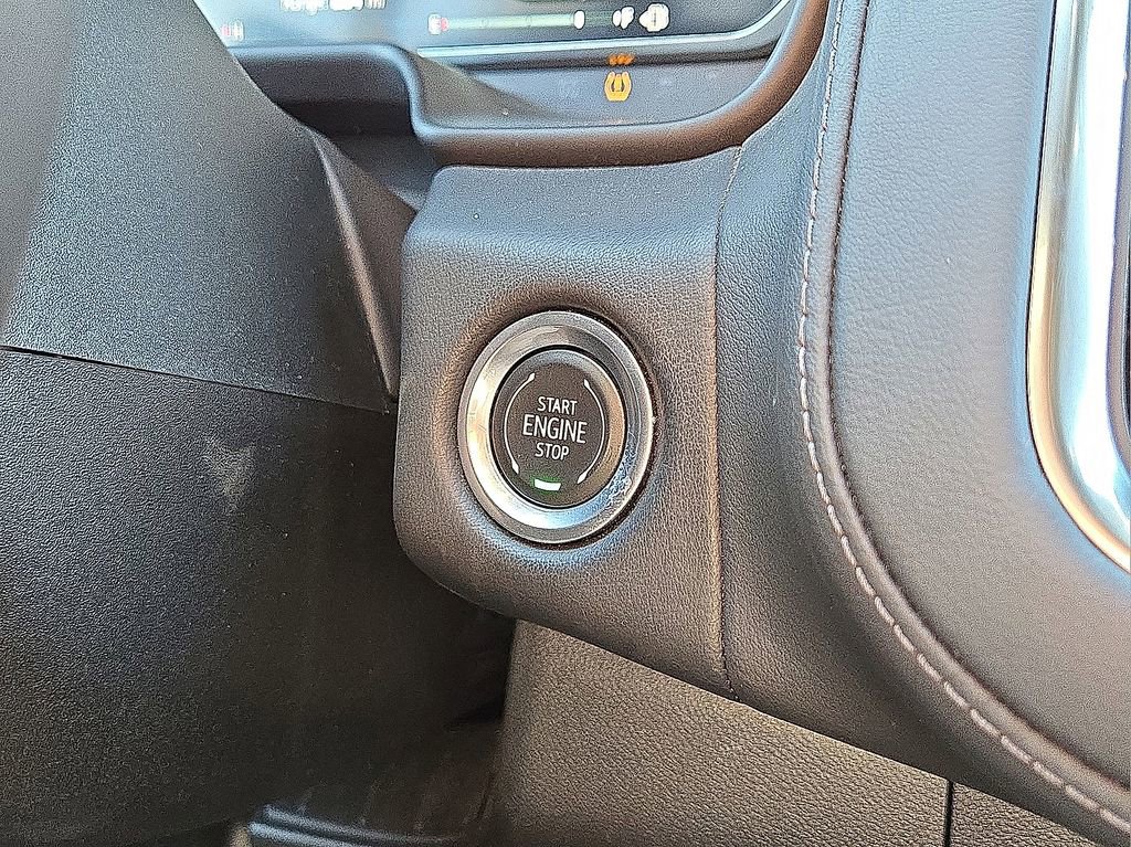 Used 2024 Chevrolet Tahoe LT image 31