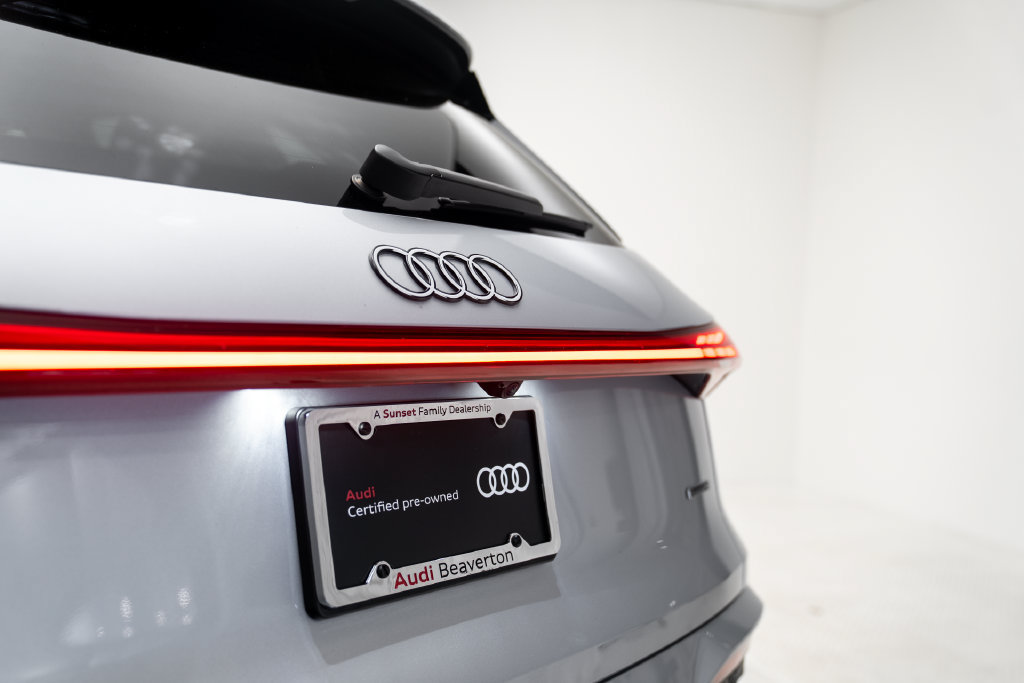 Certified 2025 Audi Q5 Premium w/ Convenience Package AWD/4WD image 43