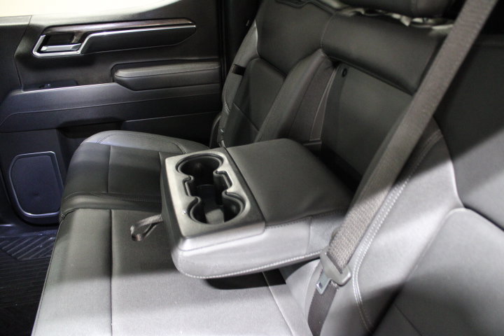 Used 2026 Chevrolet Silverado 1500 LTZ AWD/4WD image 22