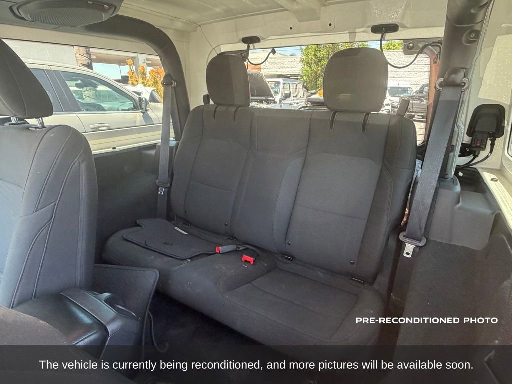 Used 2022 Jeep Wrangler Sport AWD/4WD image 12