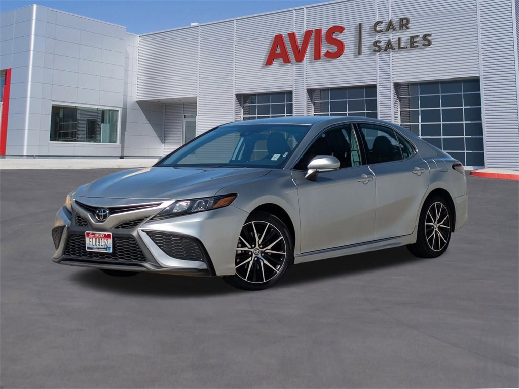 Used 2024 Toyota Camry SE
