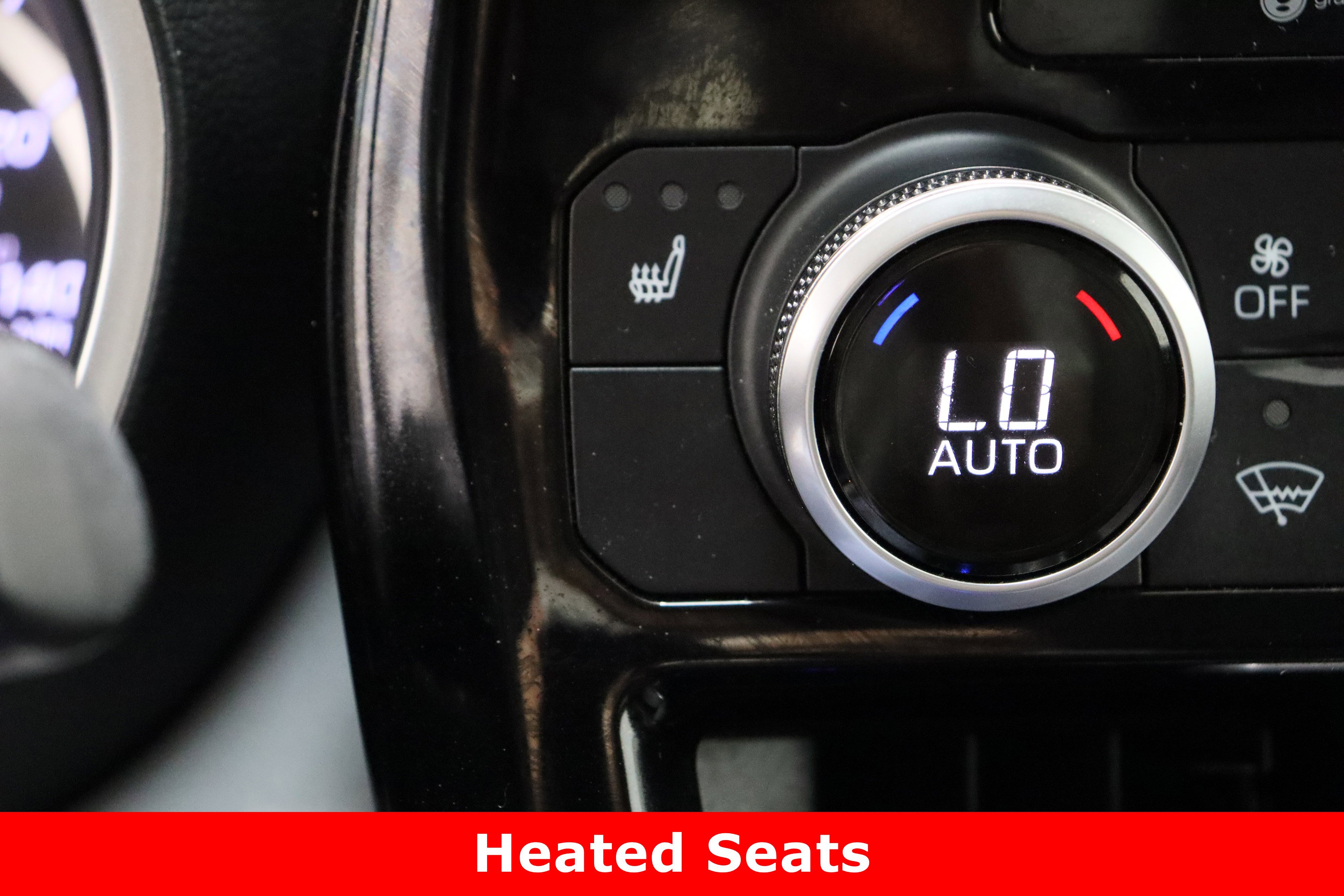 Used 2022 Toyota Highlander XLE image 23