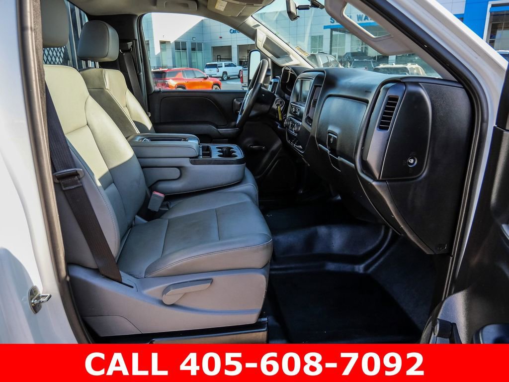 Used 2018 Chevrolet Silverado 3500 W/T RWD image 14