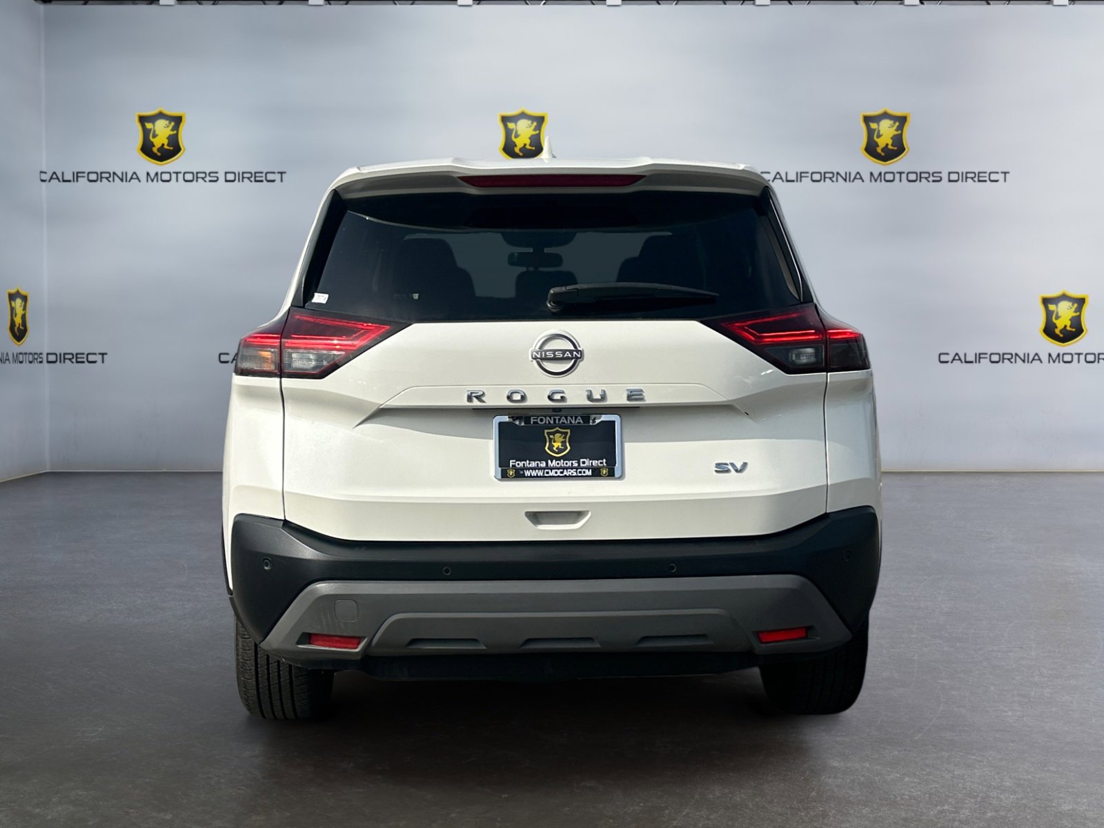 Used 2023 Nissan Rogue SV image 4