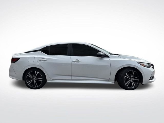 Used 2022 Nissan Sentra SR image 2