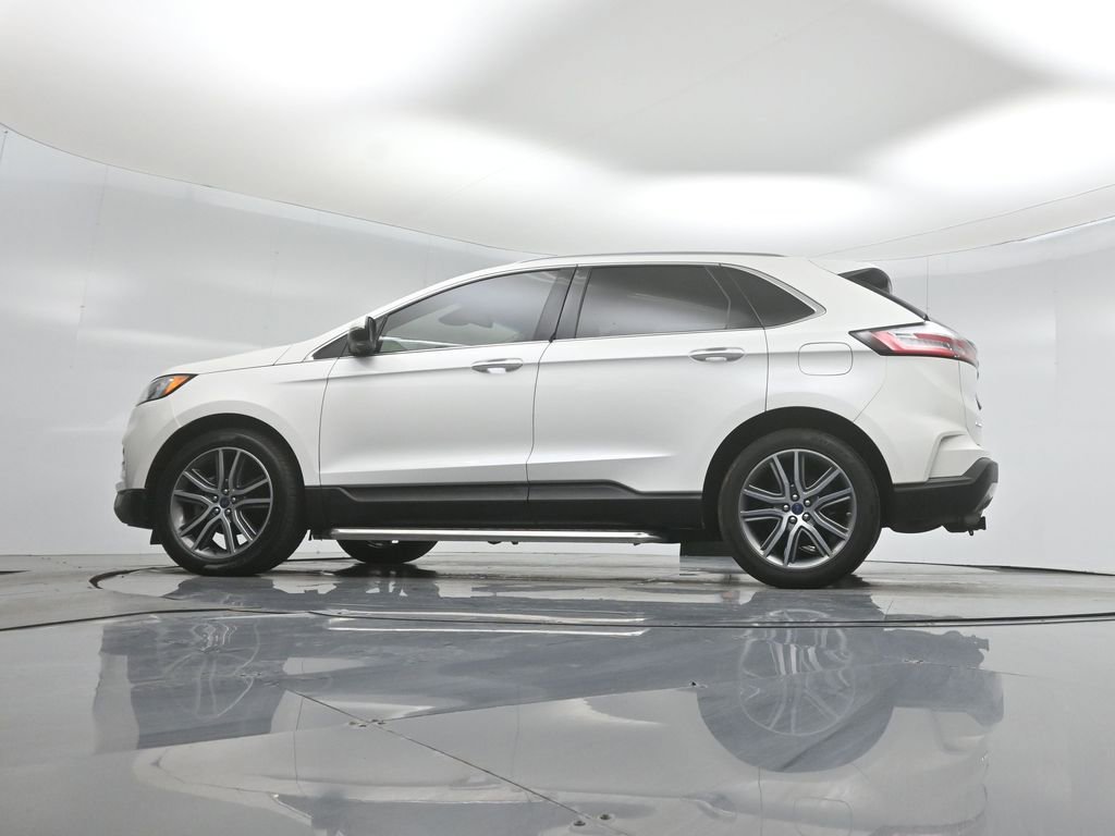 Used 2020 Ford Edge Titanium FWD image 51
