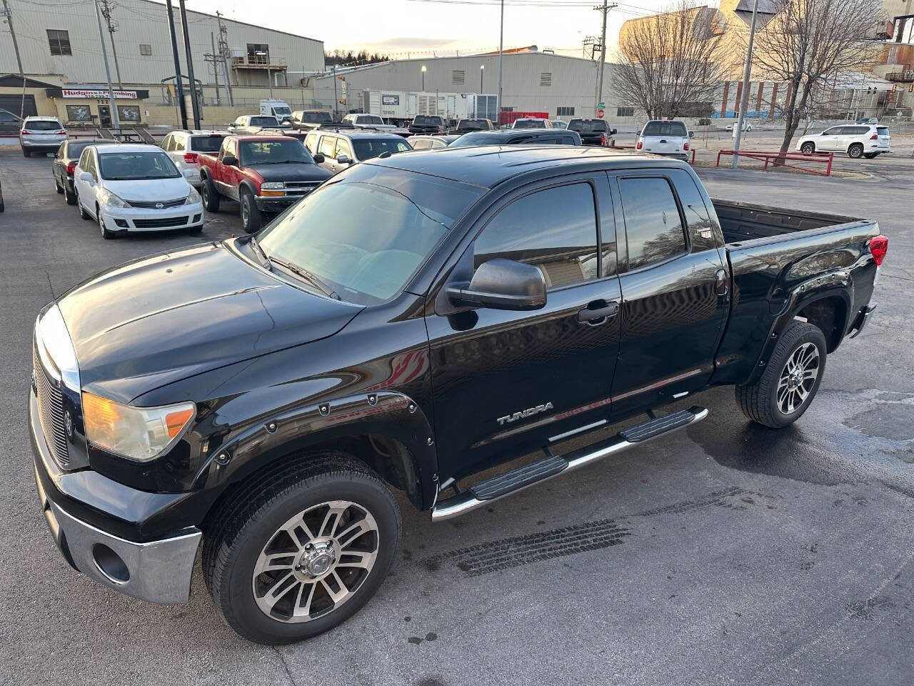 Used 2013 Toyota Tundra Grade 4x2 4dr Double Cab Picku image 12
