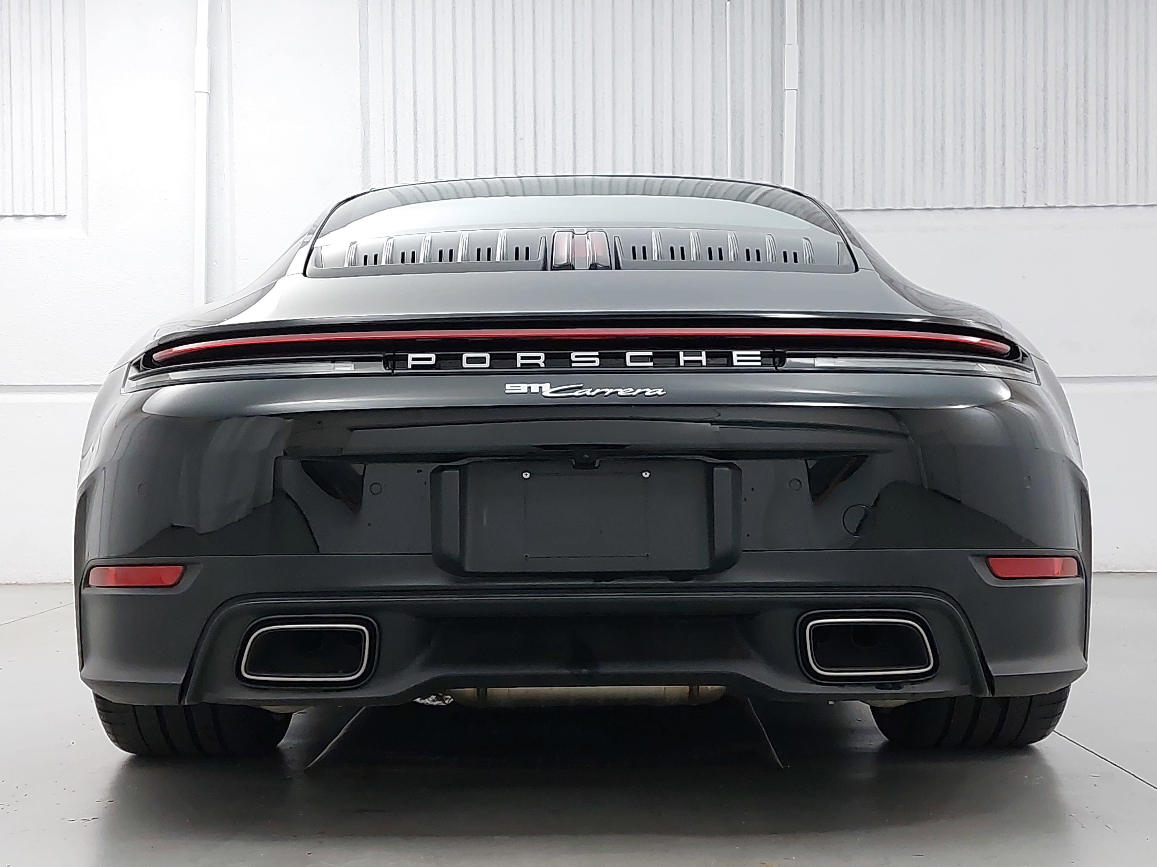 Certified 2026 Porsche 911 Carrera RWD image 6
