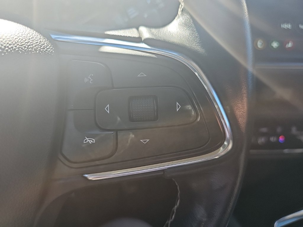 Used 2023 Buick Envision Preferred w/ Sport Touring Package AWD/4WD image 29