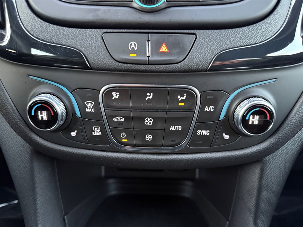 Used 2023 Chevrolet Equinox RS image 16