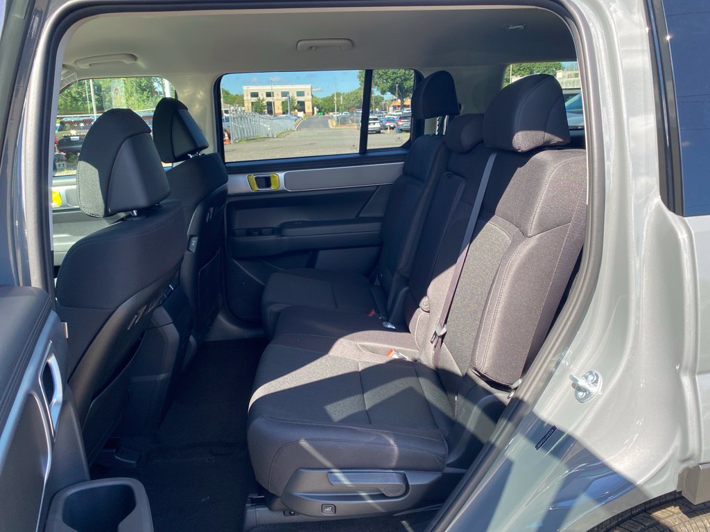 New 2027 Hyundai Santa Fe SE AWD/4WD image 13