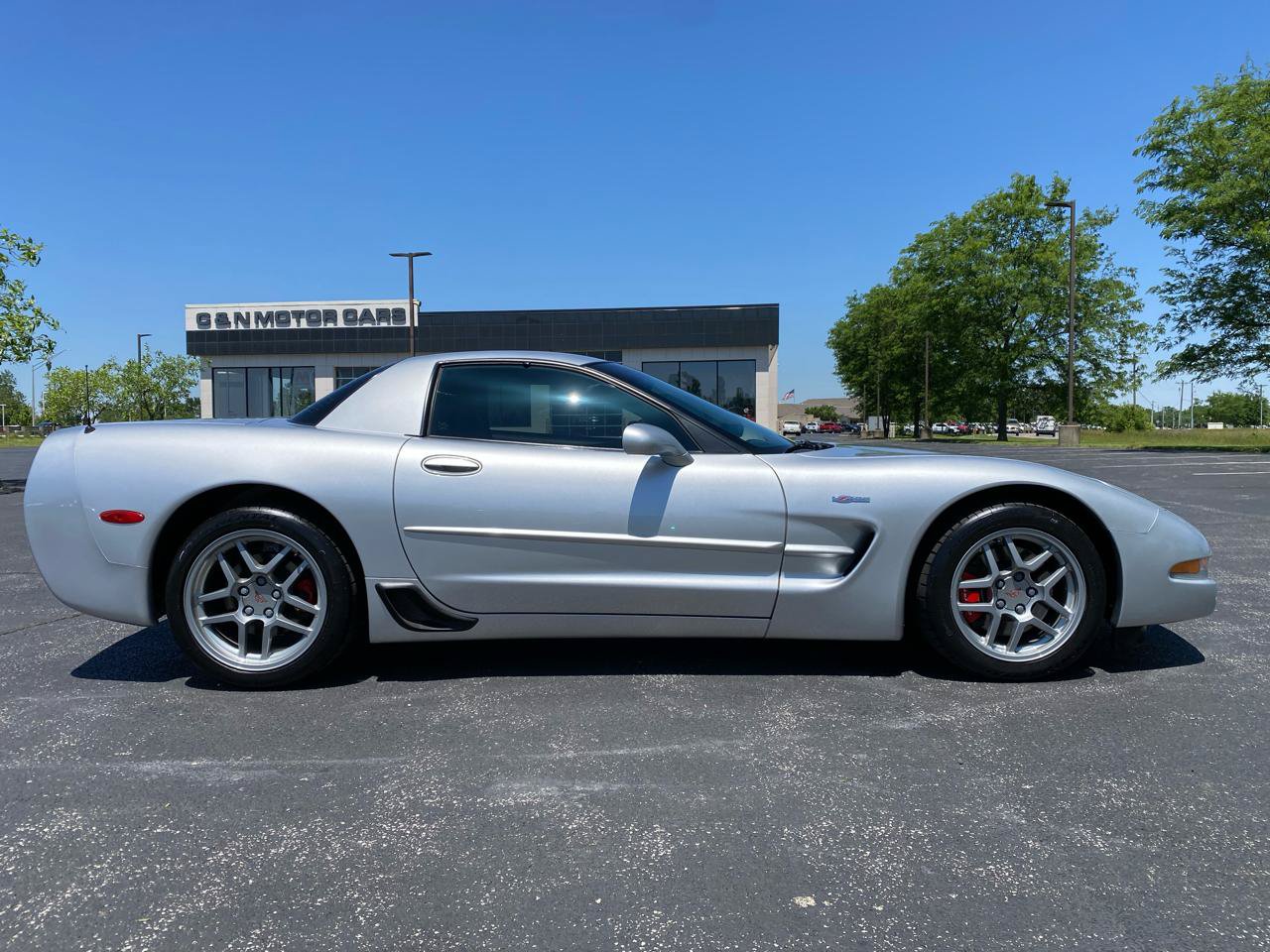 Used 2002 Chevrolet Corvette Z06 w/ Memory Pkg RWD image 4