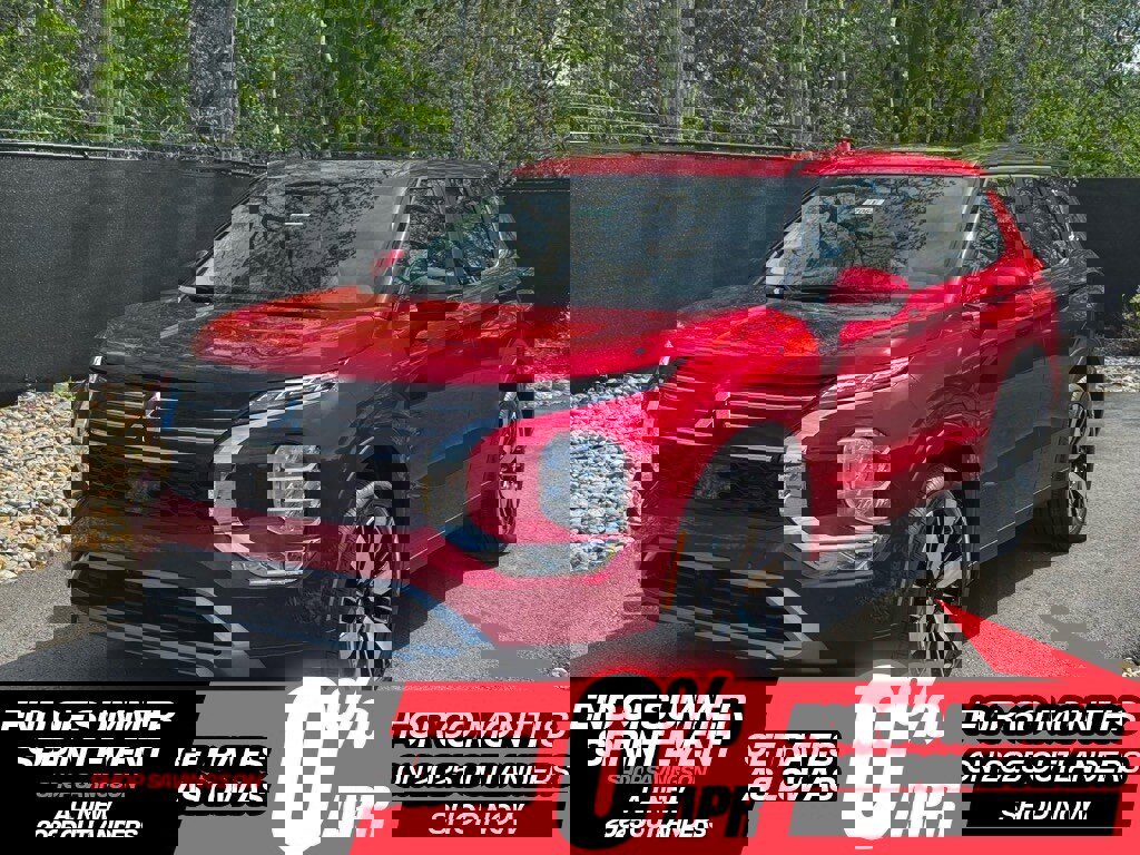 New 2025 Mitsubishi Outlander SE