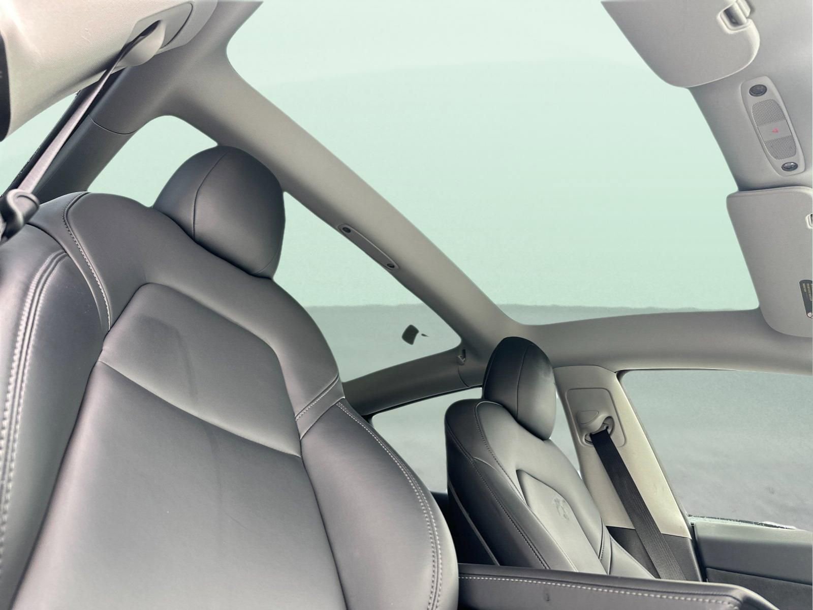 Used 2021 Tesla Model 3 Standard Range Plus image 16