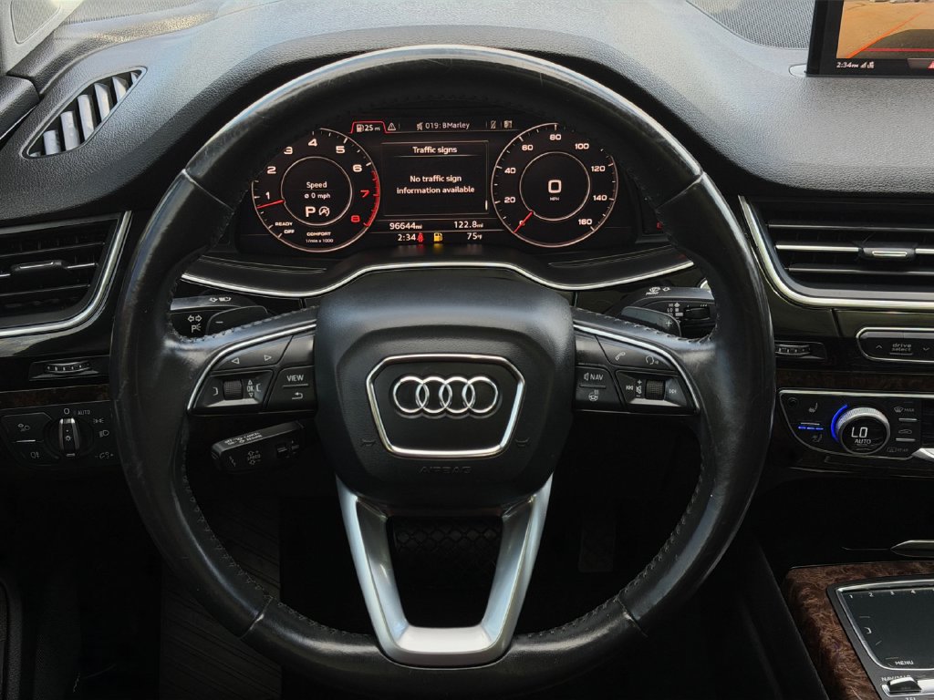 Used 2018 Audi Q7 3.0T Prestige AWD/4WD image 22