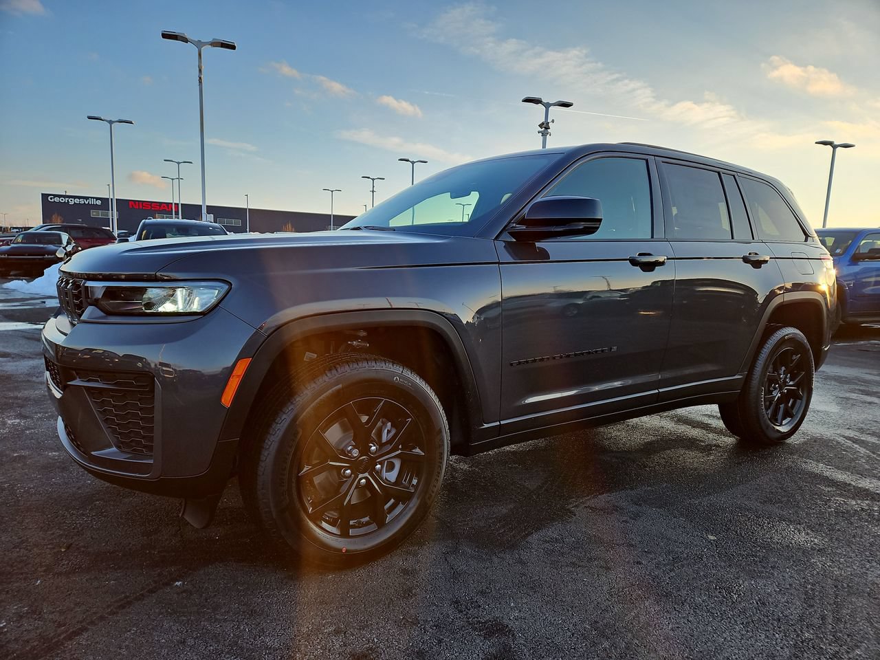 New 2026 Jeep Grand Cherokee Altitude AWD/4WD image 3