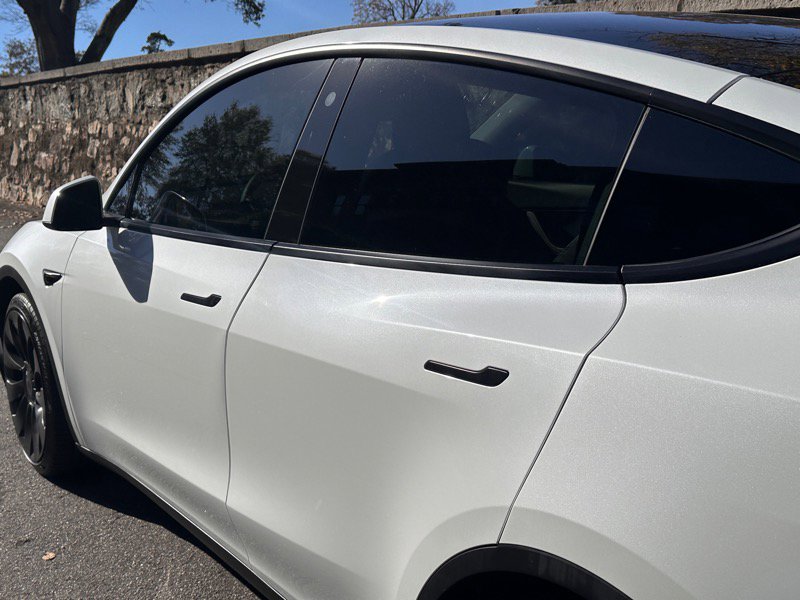 Used 2022 Tesla Model Y Performance image 12