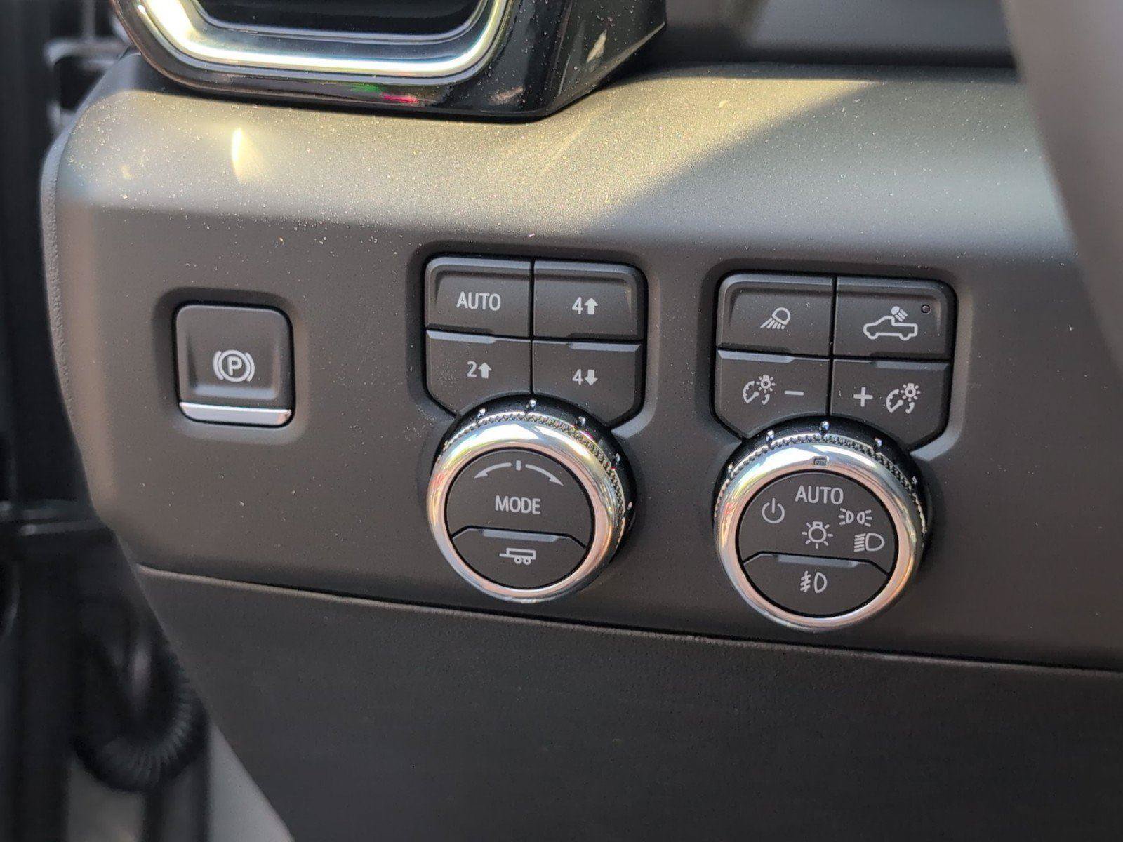 New 2026 GMC Sierra 2500 Denali Ultimate AWD/4WD image 31
