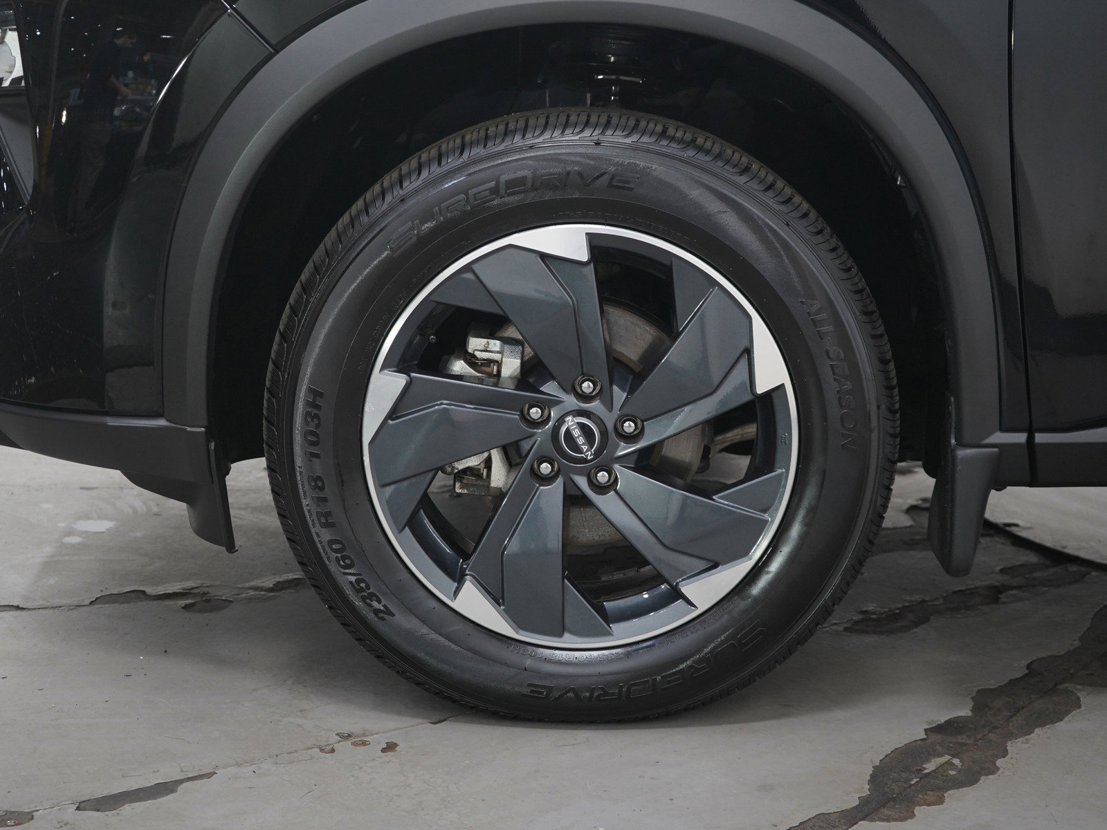 Used 2024 Nissan Rogue SV AWD/4WD image 30