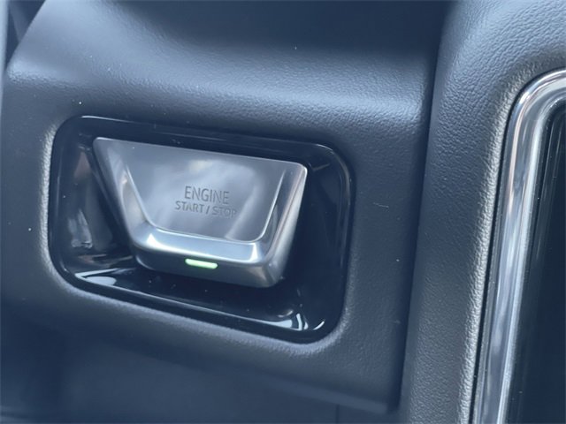 New 2026 GMC Yukon Elevation image 17