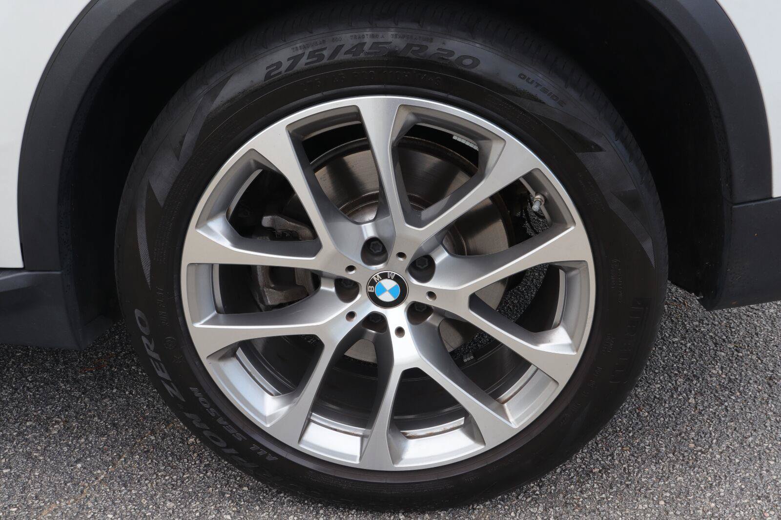Used 2023 BMW X5 xDrive40i AWD/4WD image 42