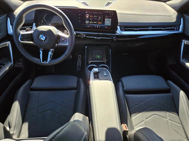 Used 2025 BMW X2 xDrive28i image 17
